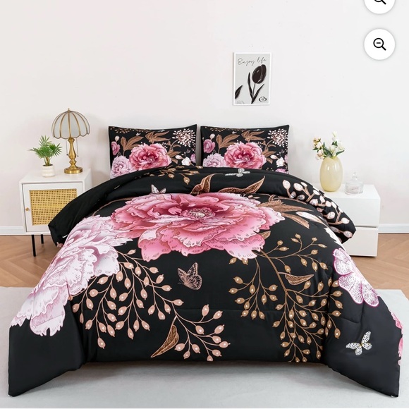 Other - Floral Black and Pink Bedding Set
